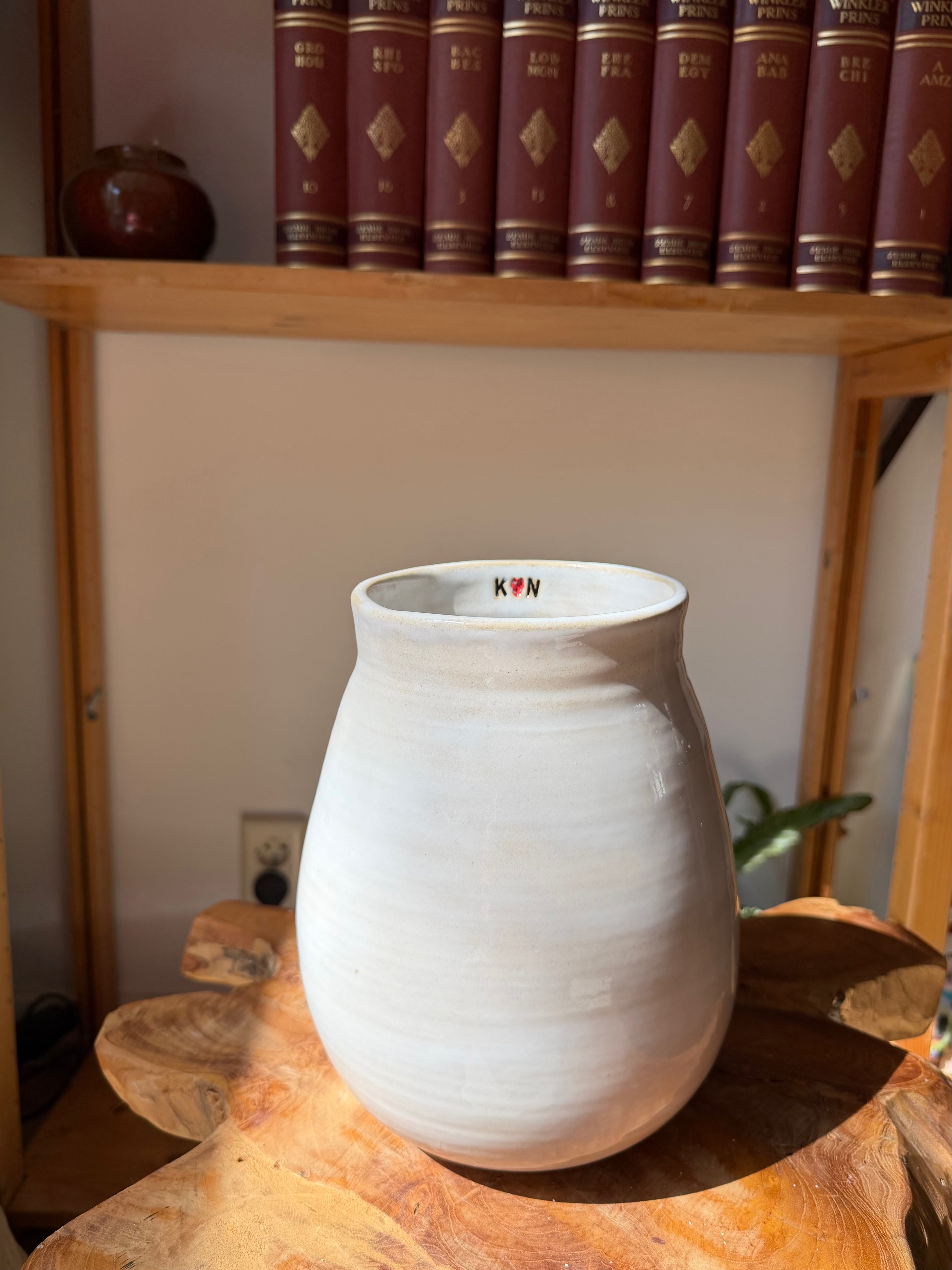 Made to order: Handmade Ceramic Vase, Personalized with Initials and Date, Wedding Gift