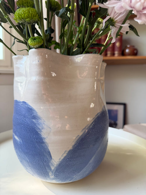 Flower vase - Ocean tides 01