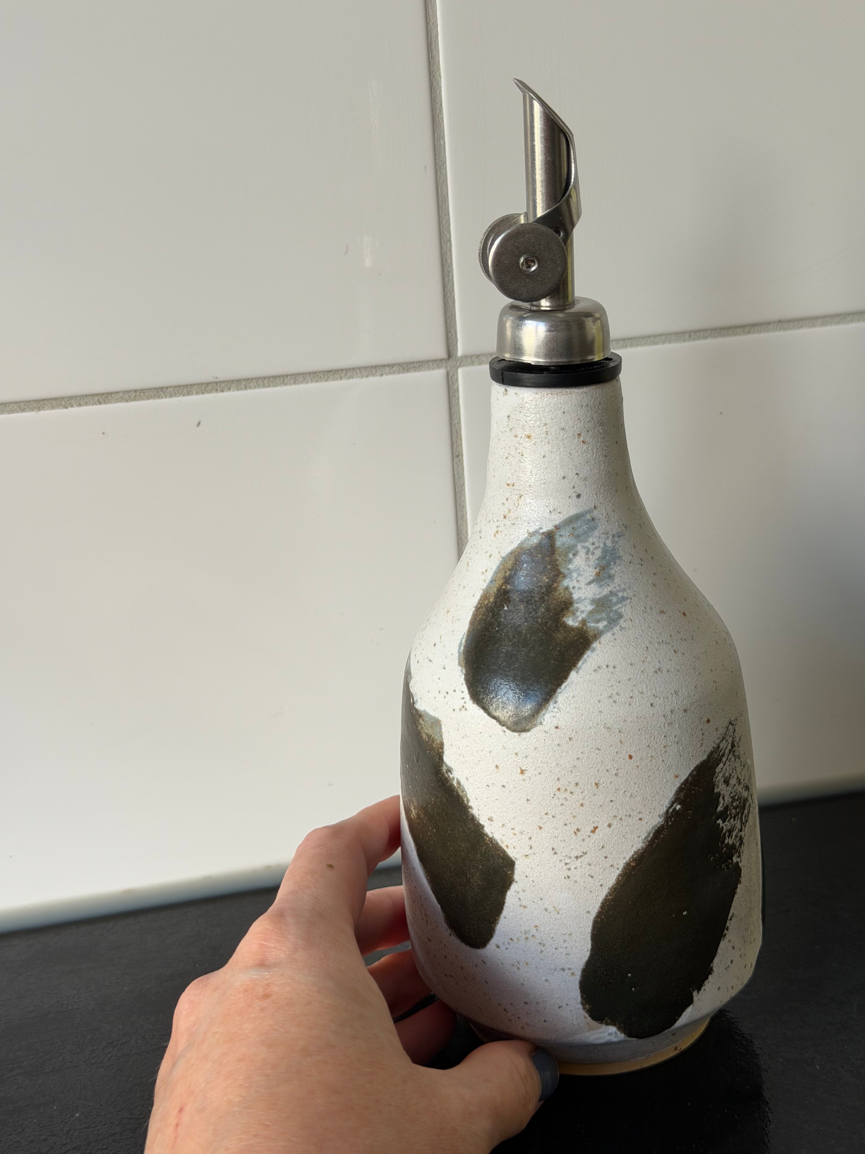 Refillable olive oil bottle 300ml - Mountain tracks 01