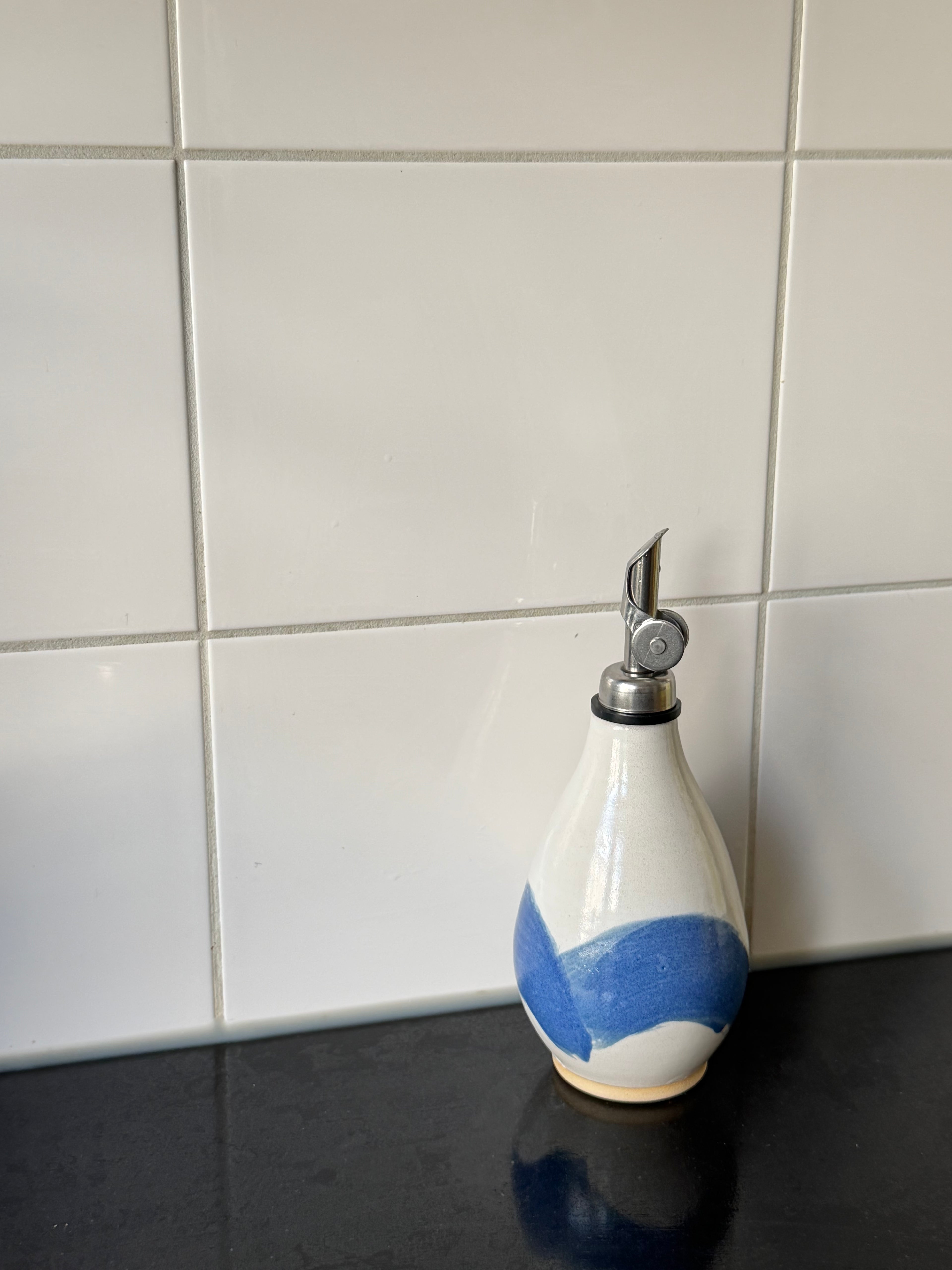 Refillable olive oil bottle 200ml - Ocean tides