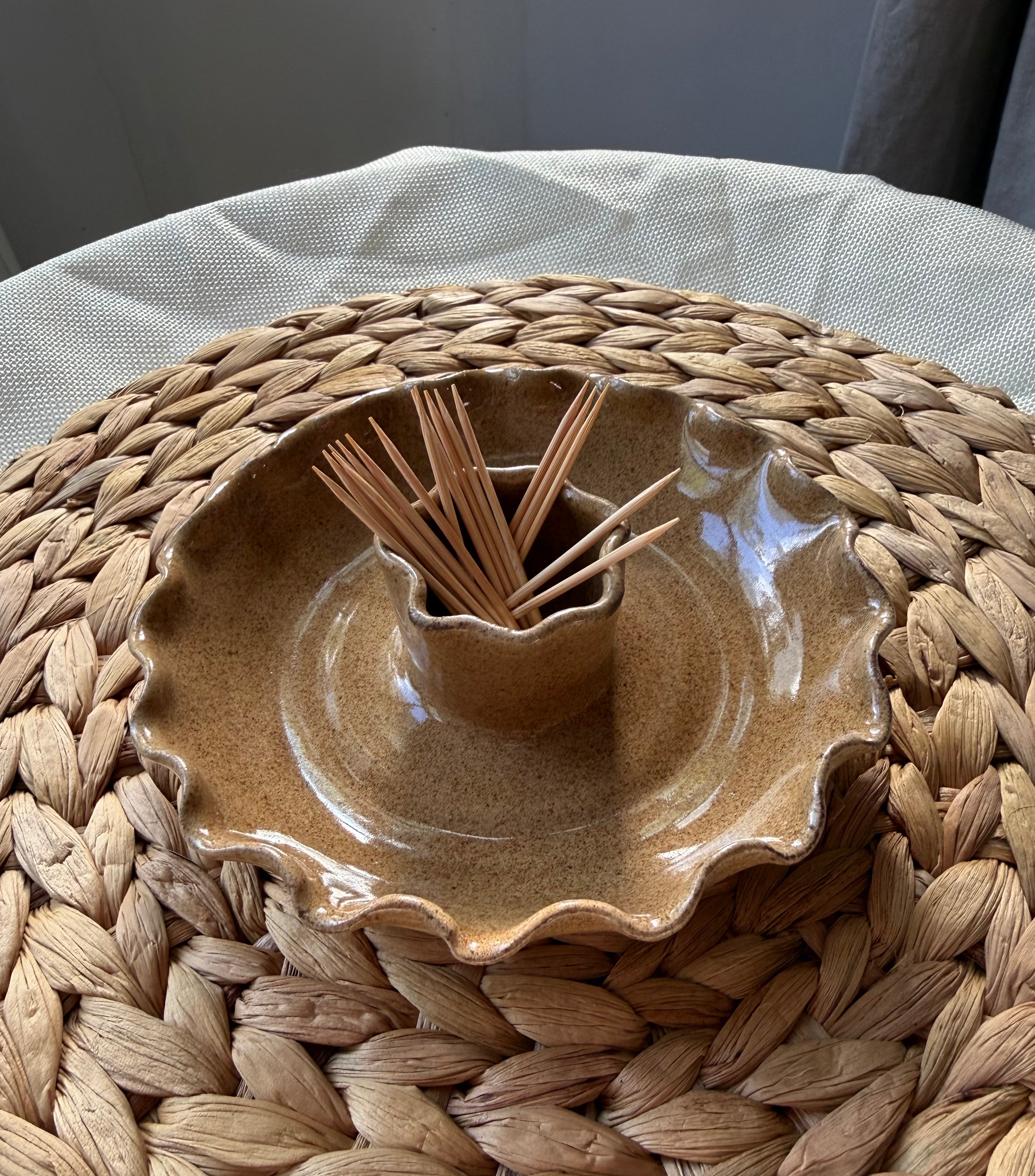 Olive Dish with wavy rim