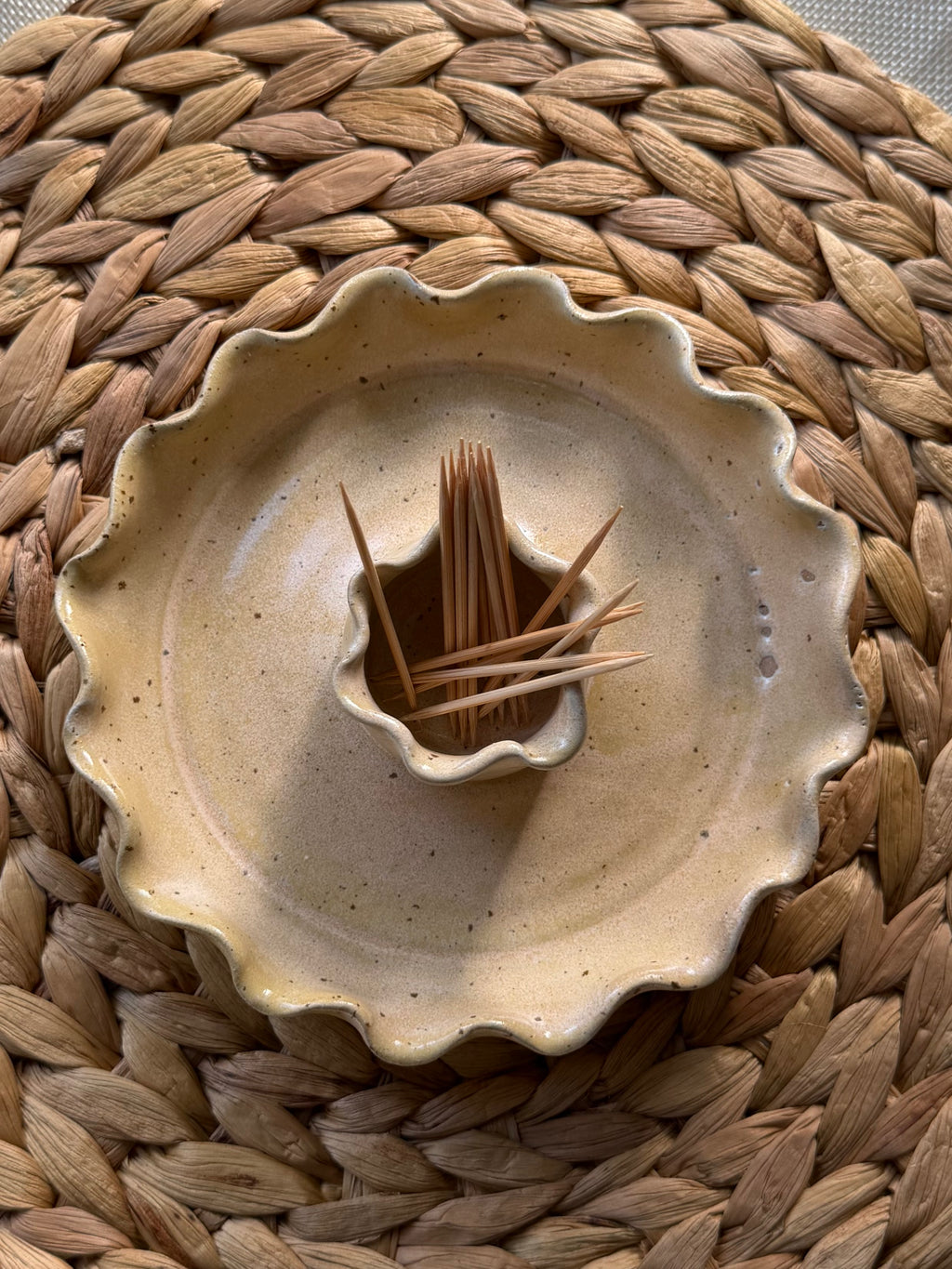 Olive Dish with wavy rim