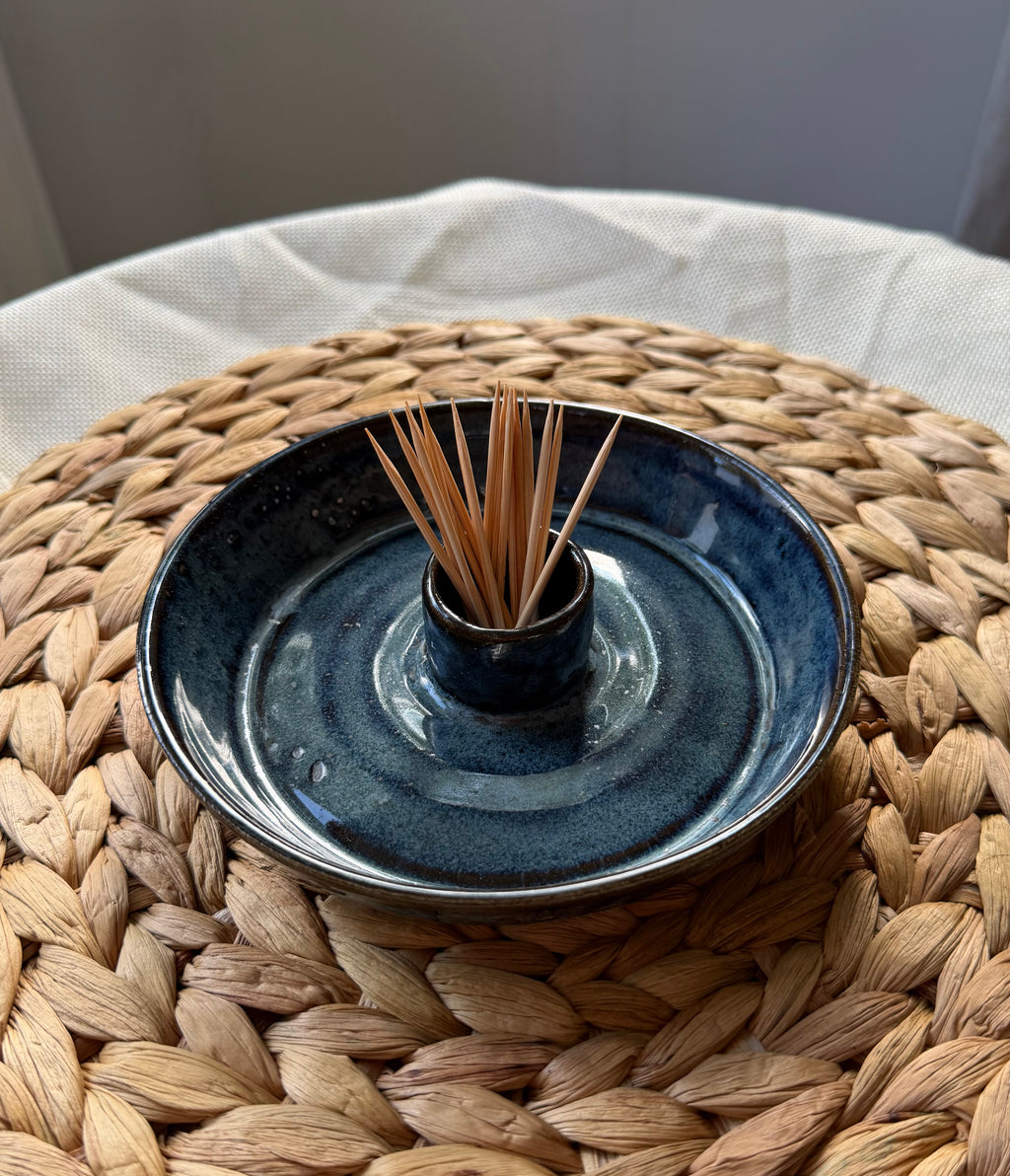 Olive Dish with straight rim