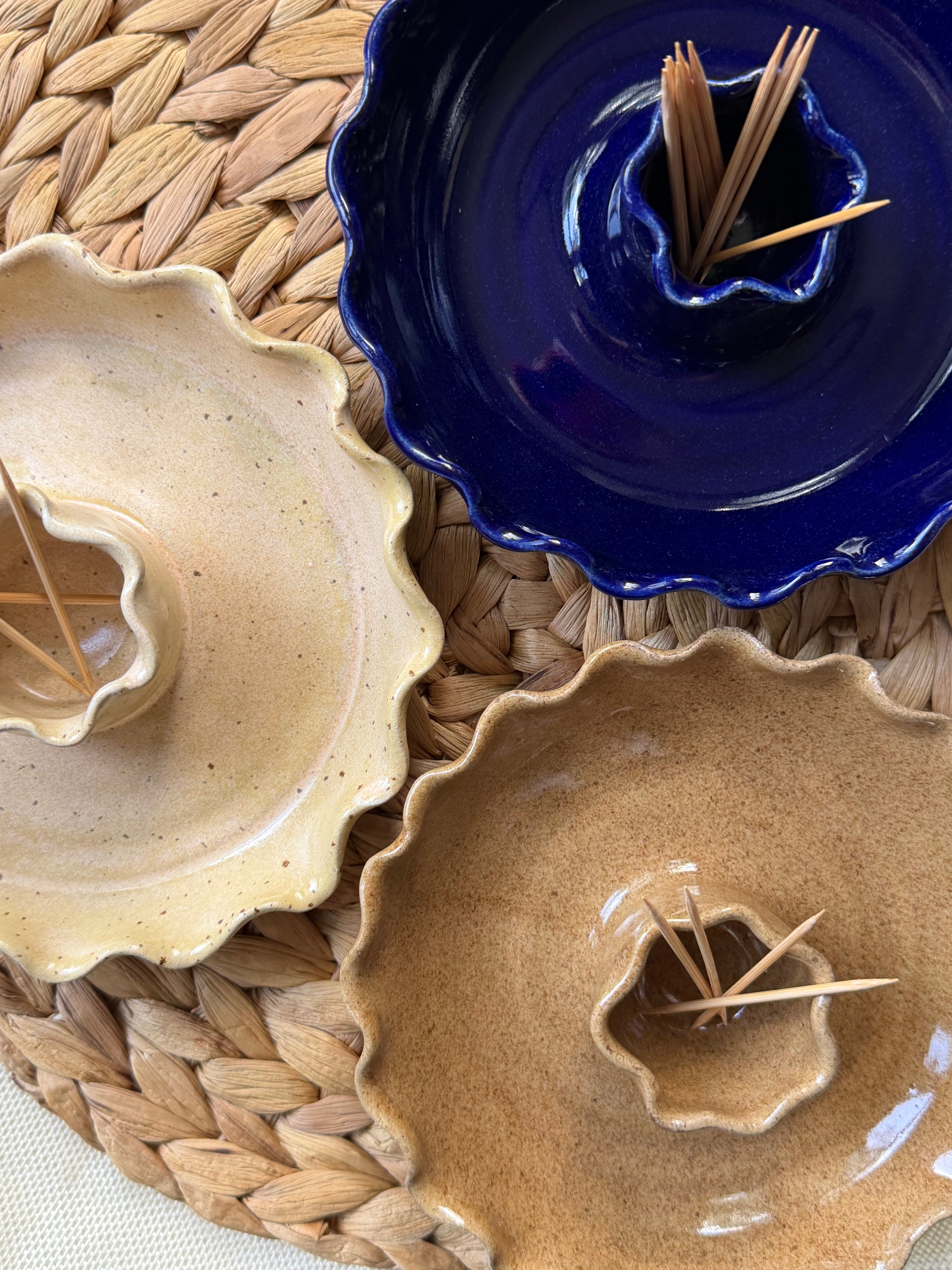 Olive Dish with wavy rim
